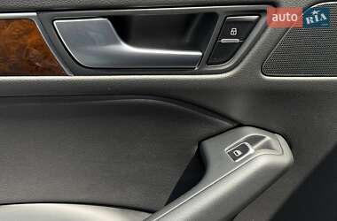 Внедорожник / Кроссовер Audi Q5 2015 в 