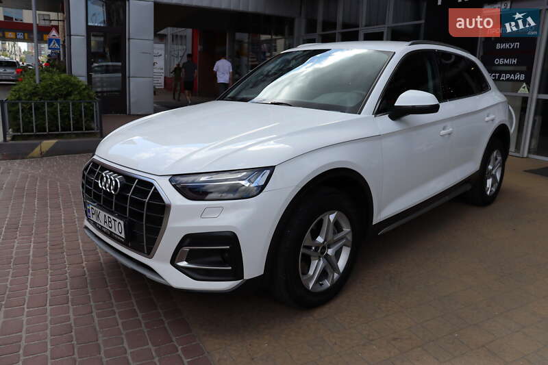 Внедорожник / Кроссовер Audi Q5 2021 в Львове