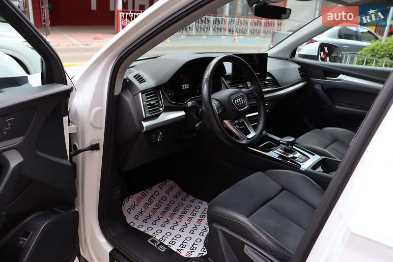 Внедорожник / Кроссовер Audi Q5 2021 в Львове