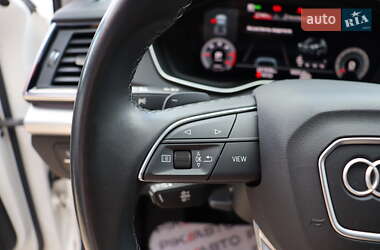 Внедорожник / Кроссовер Audi Q5 2021 в 