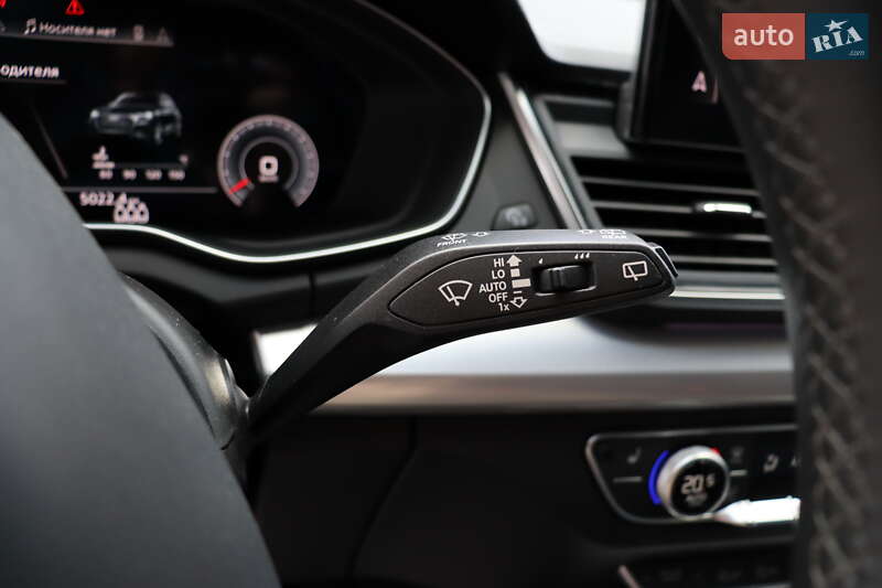 Внедорожник / Кроссовер Audi Q5 2021 в Львове