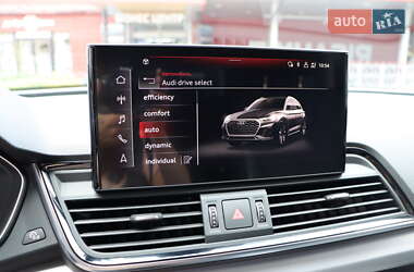 Внедорожник / Кроссовер Audi Q5 2021 в 