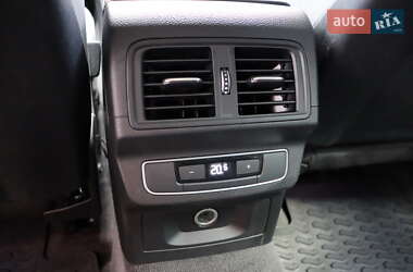 Внедорожник / Кроссовер Audi Q5 2021 в 