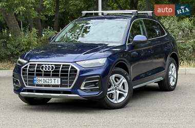 Внедорожник / Кроссовер Audi Q5 2023 в 