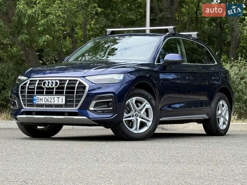 Внедорожник / Кроссовер Audi Q5 2023 в 