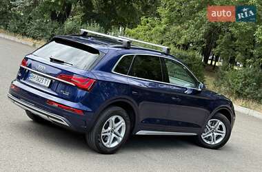 Внедорожник / Кроссовер Audi Q5 2023 в 