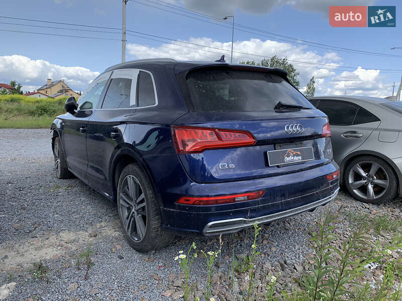 Внедорожник / Кроссовер Audi Q5 2018 в Львове