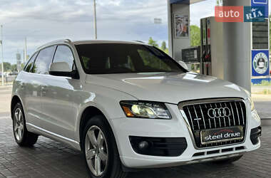 Внедорожник / Кроссовер Audi Q5 2011 в 