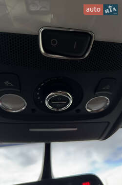 Внедорожник / Кроссовер Audi Q5 2011 в 