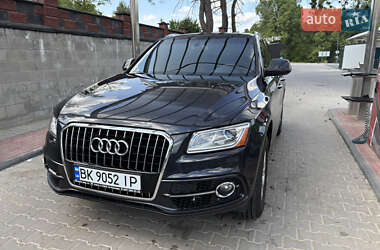 Внедорожник / Кроссовер Audi Q5 2016 в Ровно