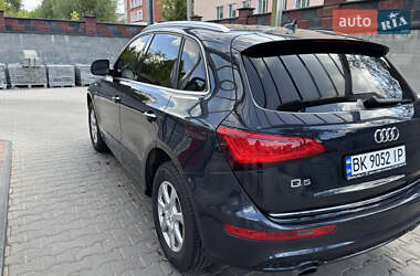 Внедорожник / Кроссовер Audi Q5 2016 в 