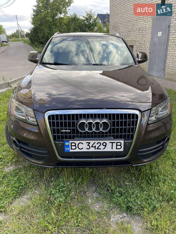 Внедорожник / Кроссовер Audi Q5 2010 в Львове