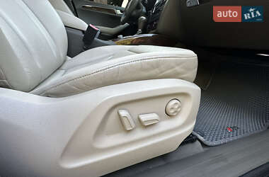 Внедорожник / Кроссовер Audi Q5 2011 в 
