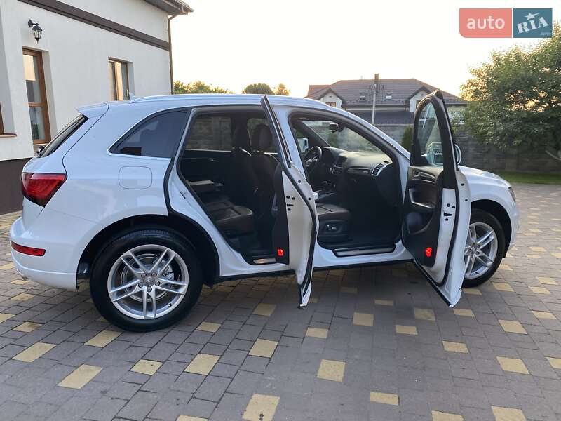 Внедорожник / Кроссовер Audi Q5 2014 в Ровно