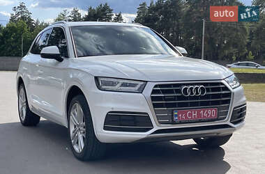 Внедорожник / Кроссовер Audi Q5 2019 в 