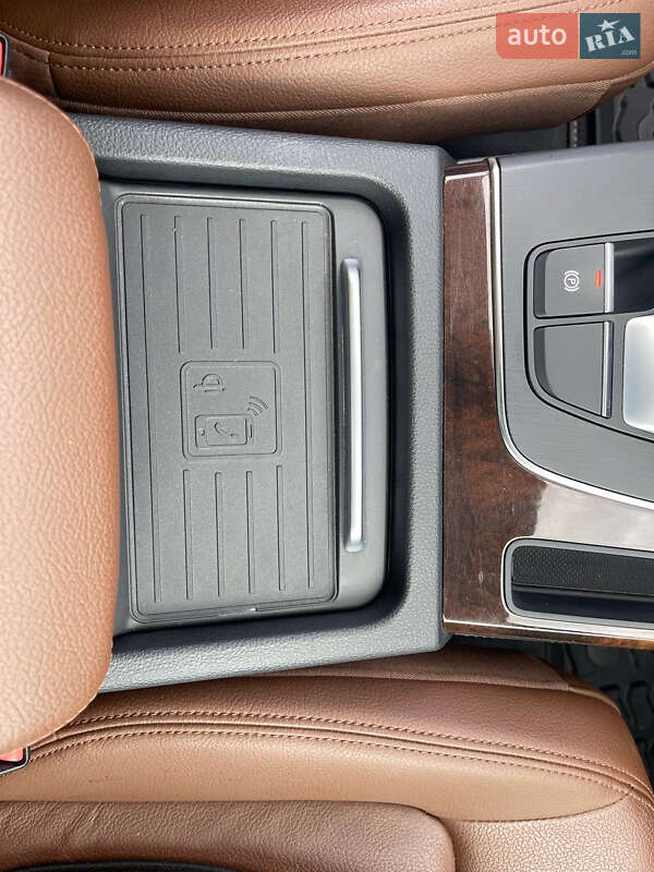 Внедорожник / Кроссовер Audi Q5 2019 в Львове