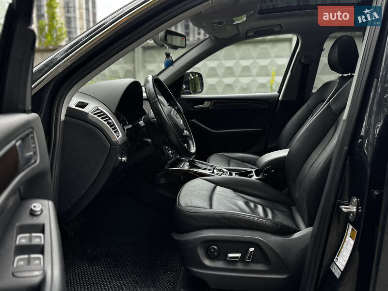 Внедорожник / Кроссовер Audi Q5 2012 в Киеве