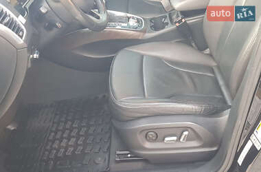 Внедорожник / Кроссовер Audi Q5 2015 в 