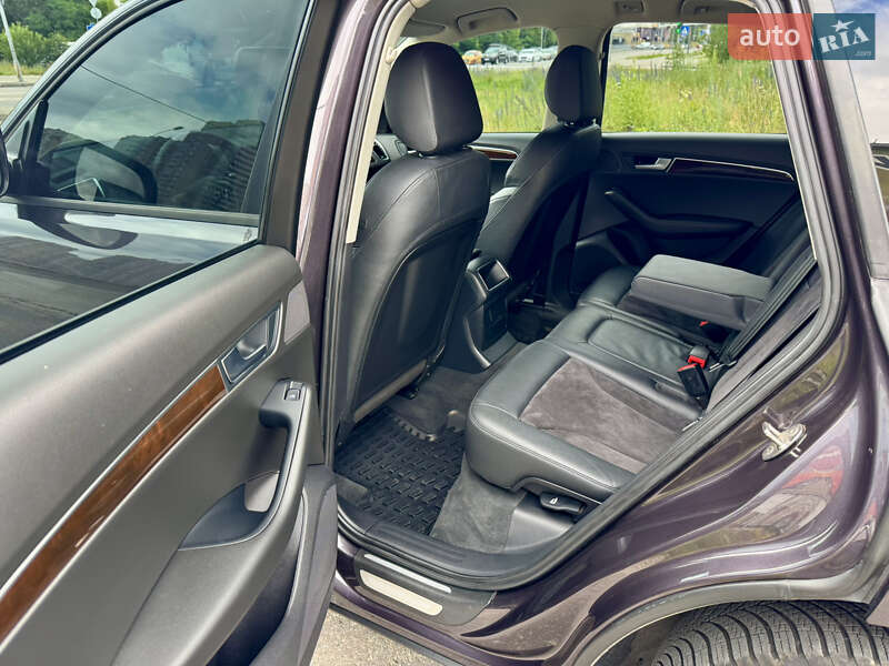Внедорожник / Кроссовер Audi Q5 2012 в Киеве
