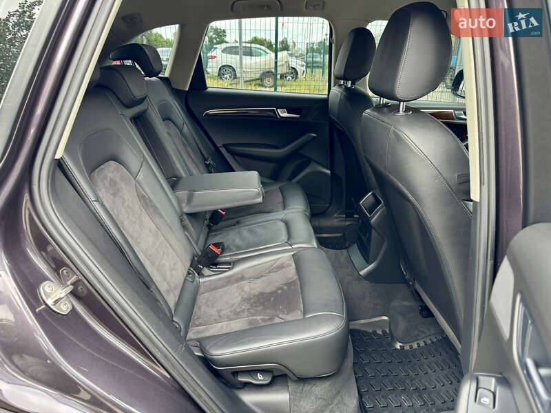 Внедорожник / Кроссовер Audi Q5 2012 в Киеве