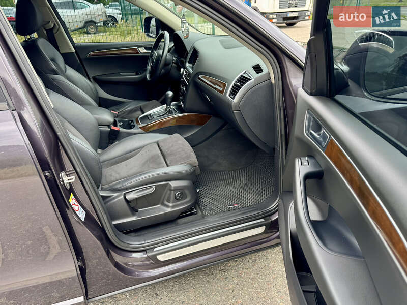 Внедорожник / Кроссовер Audi Q5 2012 в Киеве