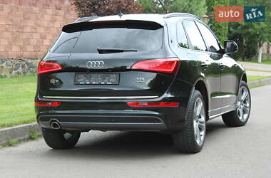 Внедорожник / Кроссовер Audi Q5 2016 в 