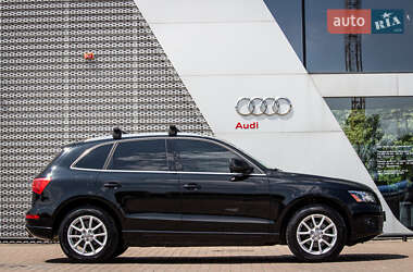 Внедорожник / Кроссовер Audi Q5 2011 в 