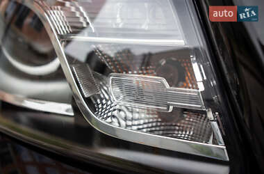 Внедорожник / Кроссовер Audi Q5 2011 в 