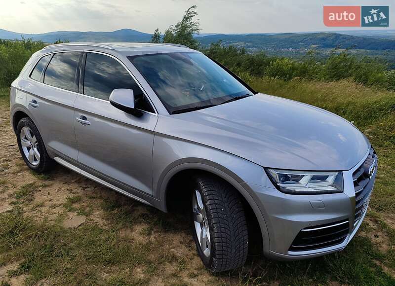 Внедорожник / Кроссовер Audi Q5 2017 в Львове