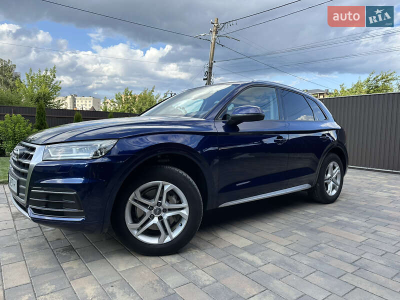 Внедорожник / Кроссовер Audi Q5 2017 в Киеве
