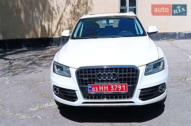 Позашляховик / Кросовер Audi Q5 2013 в 