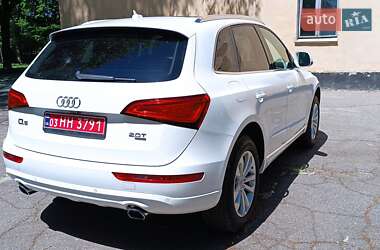 Позашляховик / Кросовер Audi Q5 2013 в 