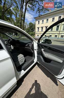 Внедорожник / Кроссовер Audi Q5 2019 в 