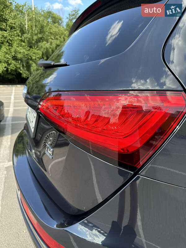 Внедорожник / Кроссовер Audi Q5 2013 в Запорожье