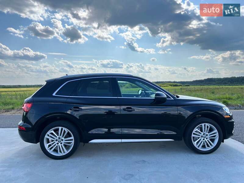 Внедорожник / Кроссовер Audi Q5 2018 в Львове