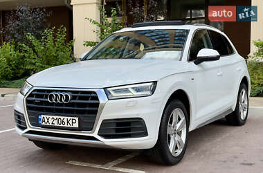 Внедорожник / Кроссовер Audi Q5 2017 в Киеве
