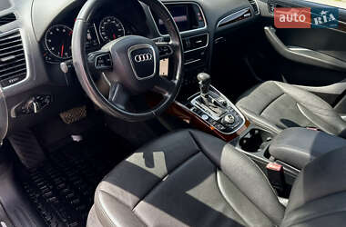 Внедорожник / Кроссовер Audi Q5 2012 в 