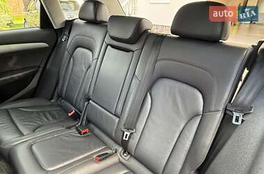 Внедорожник / Кроссовер Audi Q5 2016 в 