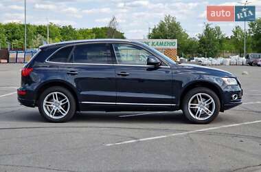 Внедорожник / Кроссовер Audi Q5 2015 в 