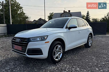 Внедорожник / Кроссовер Audi Q5 2018 в Яворове