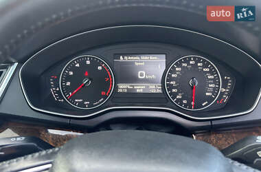 Внедорожник / Кроссовер Audi Q5 2018 в 