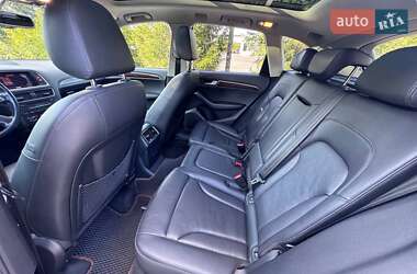 Внедорожник / Кроссовер Audi Q5 2012 в 