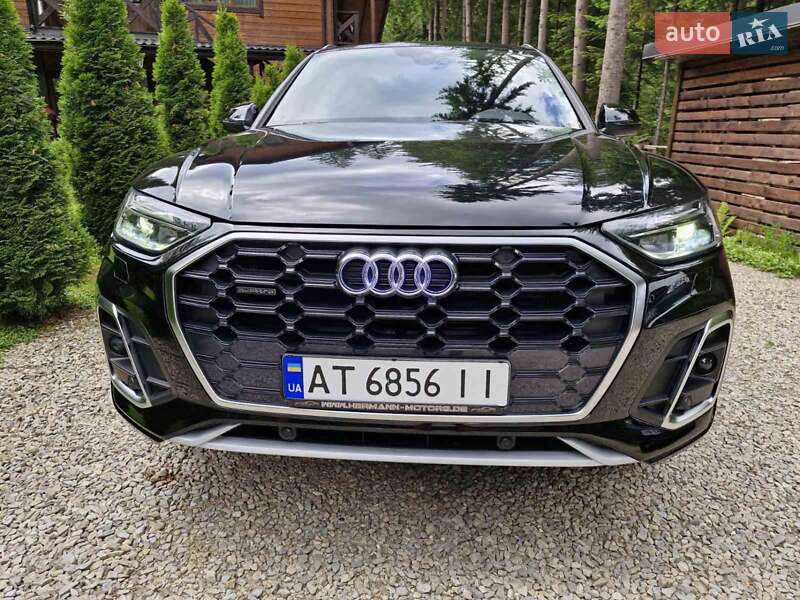 Внедорожник / Кроссовер Audi Q5 2023 в 