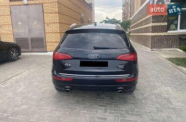 Внедорожник / Кроссовер Audi Q5 2015 в 