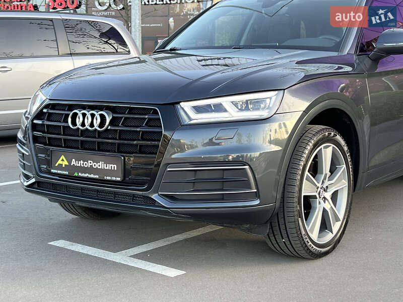 Внедорожник / Кроссовер Audi Q5 2018 в Киеве