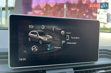 Внедорожник / Кроссовер Audi Q5 2018 в 