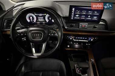 Внедорожник / Кроссовер Audi Q5 2020 в 