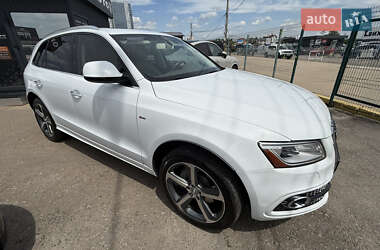 Внедорожник / Кроссовер Audi Q5 2015 в 