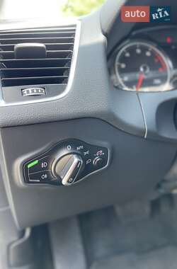 Внедорожник / Кроссовер Audi Q5 2012 в 