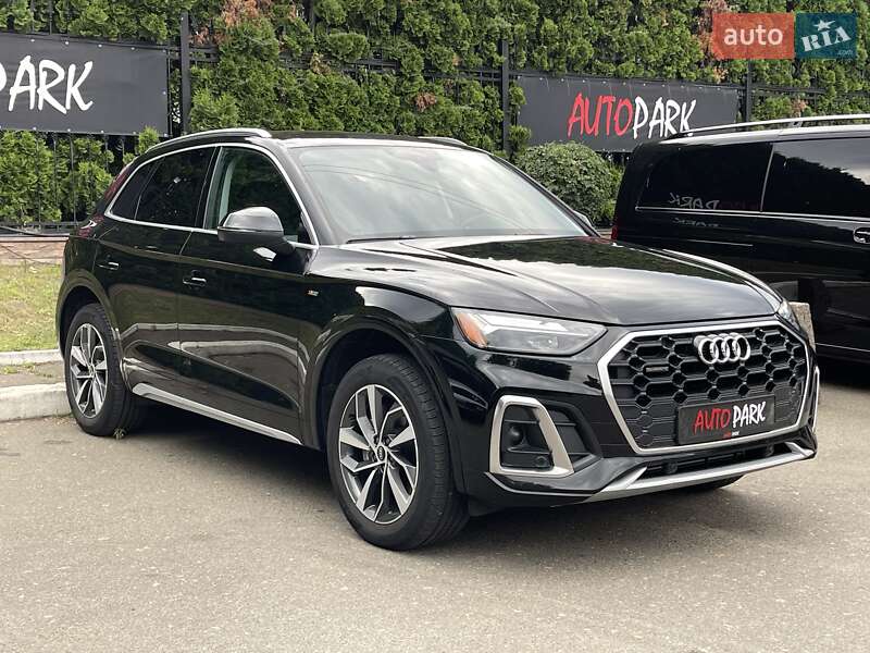 Внедорожник / Кроссовер Audi Q5 2023 в Киеве